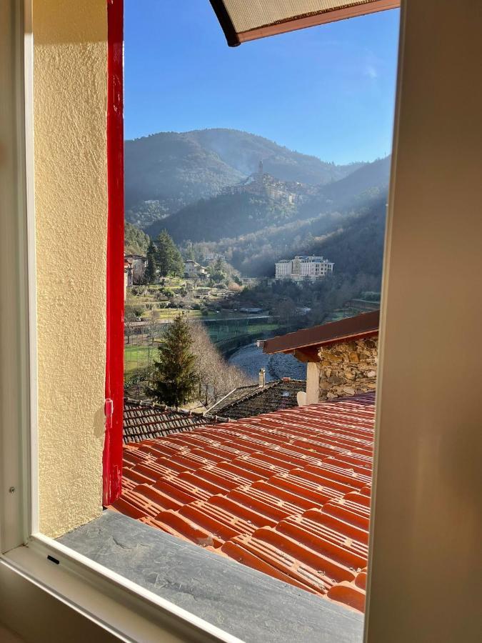 Appartamento Ca' Baci' Pigna Exterior photo